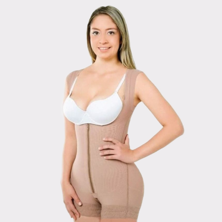 ST-014 A · Faja corta senos libres manga sisa con cremallera